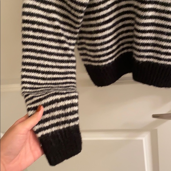 H&m sweater - Picture 3 of 3